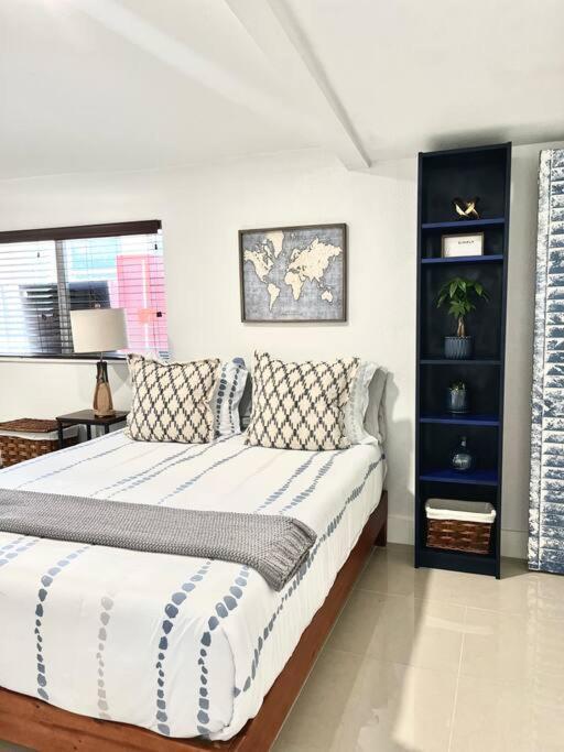 Central Nautical Themed 4 Bed 2 Bath Home Fort Lauderdale Zewnętrze zdjęcie