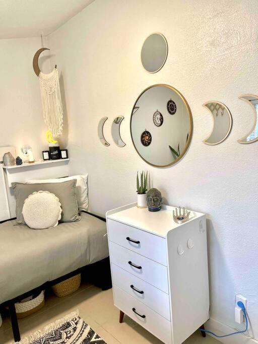 Central Nautical Themed 4 Bed 2 Bath Home Fort Lauderdale Zewnętrze zdjęcie