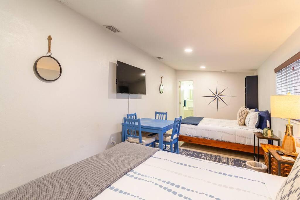Central Nautical Themed 4 Bed 2 Bath Home Fort Lauderdale Zewnętrze zdjęcie