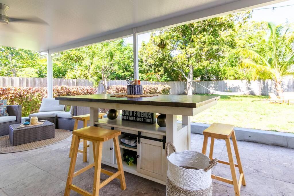 Central Nautical Themed 4 Bed 2 Bath Home Fort Lauderdale Zewnętrze zdjęcie